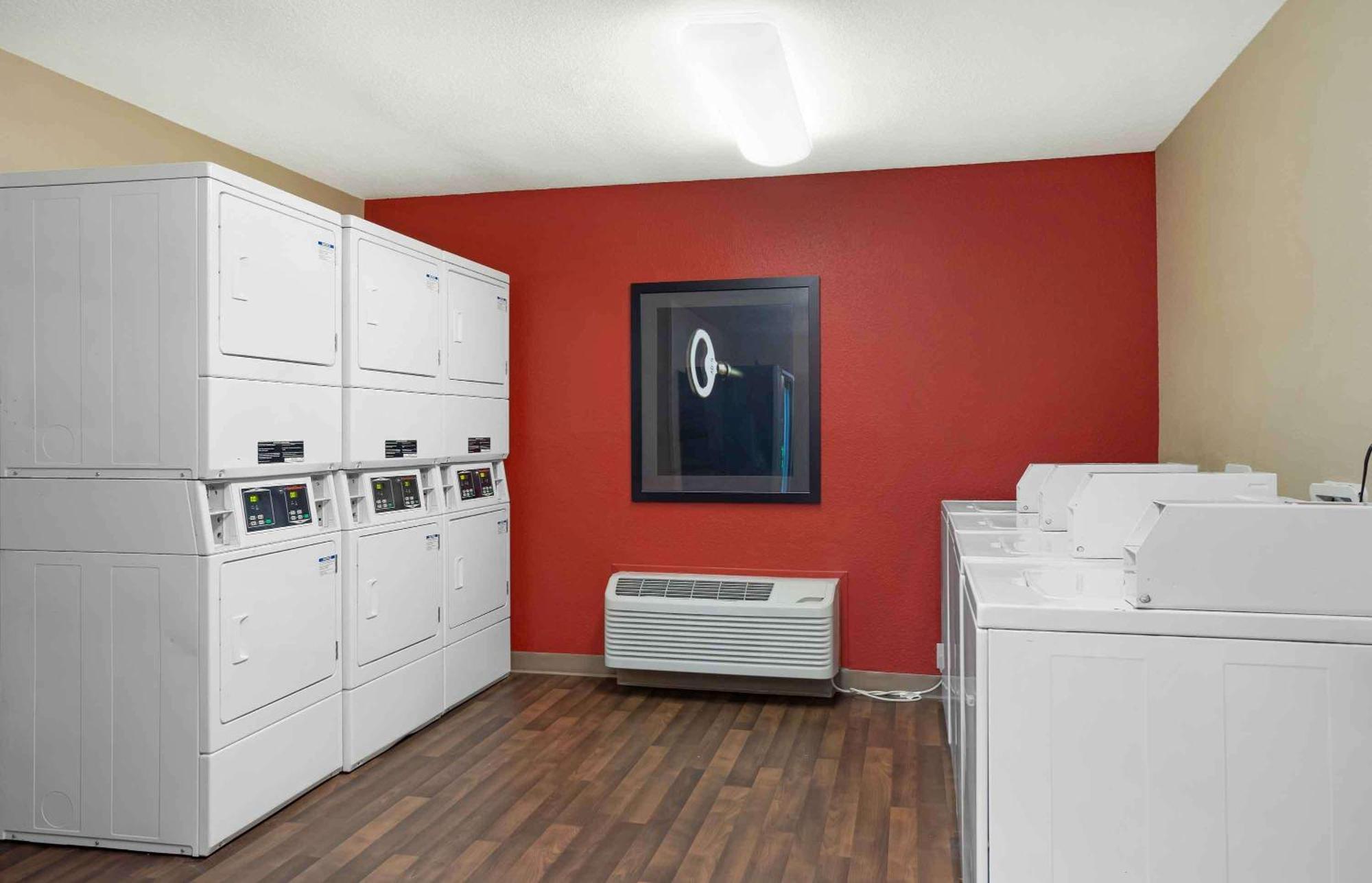 Extended Stay America Suites - Houston - Med Ctr - Greenway Plaza Eksteriør bilde